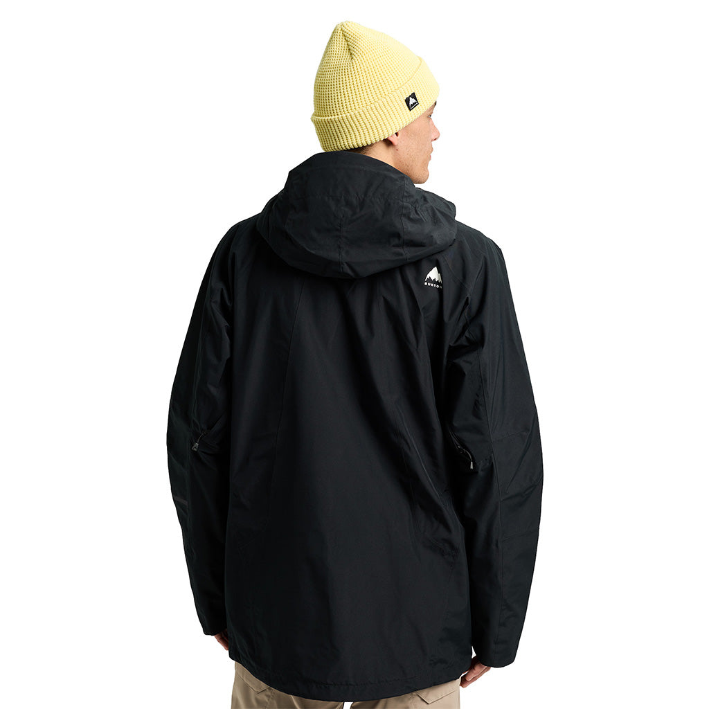 Reserve 2L Jacket - True Black