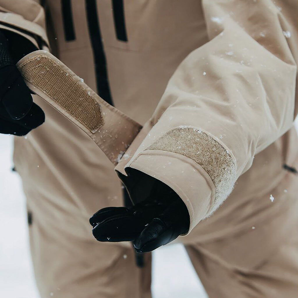 [ak] Swash GORE-TEX Jacket - Summit Taupe