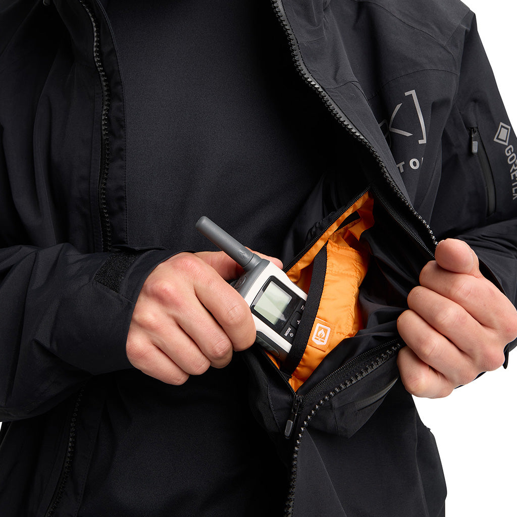 [ak] Cyclic GORE‑TEX 2L Jacket - True Black