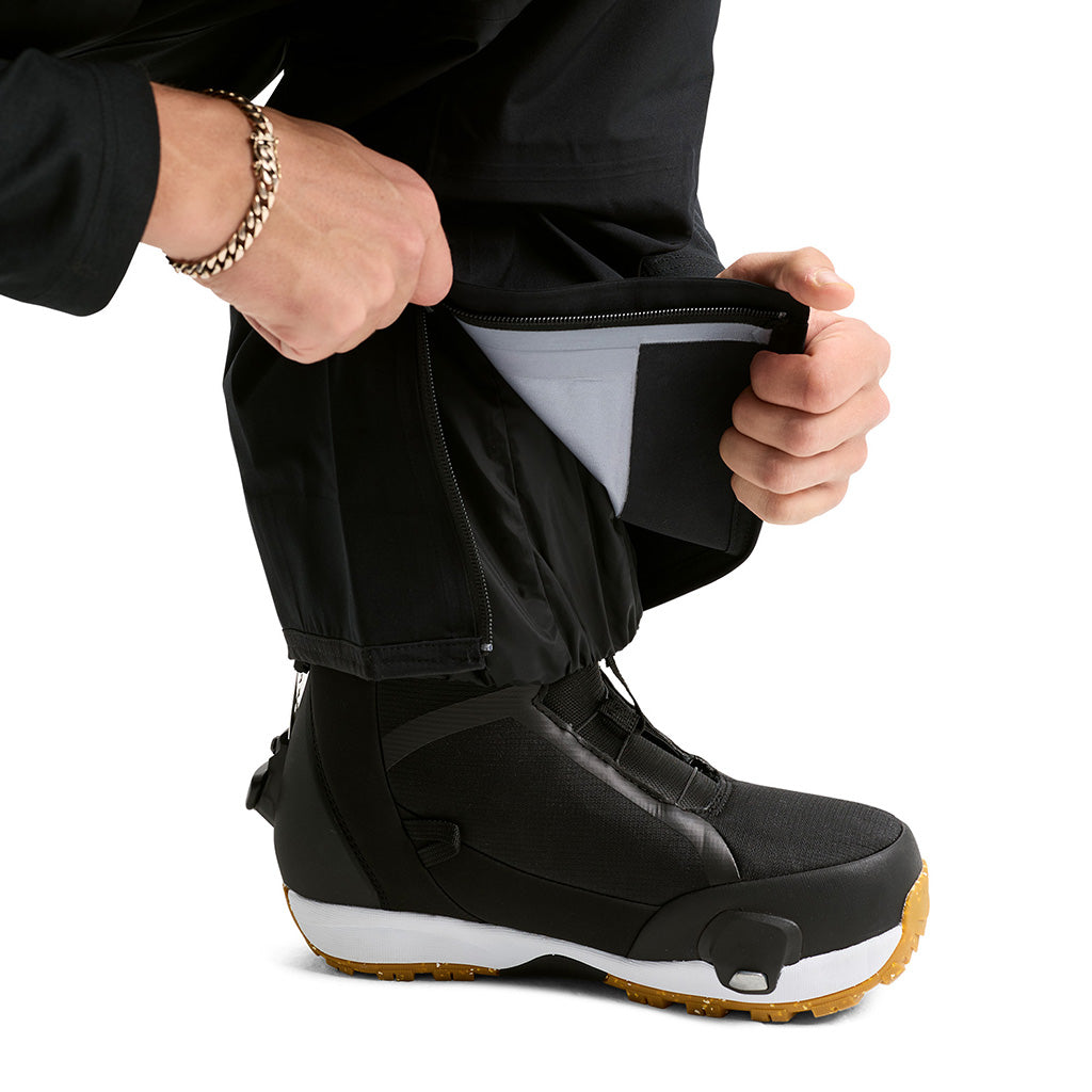 [ak] Freebird GORE‑TEX 3L Bib Pant - True Black