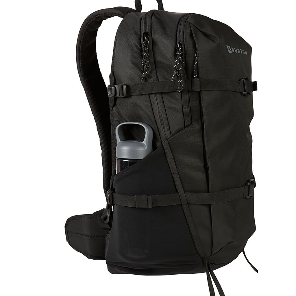 Day Hiker 30L Backpack - True Black