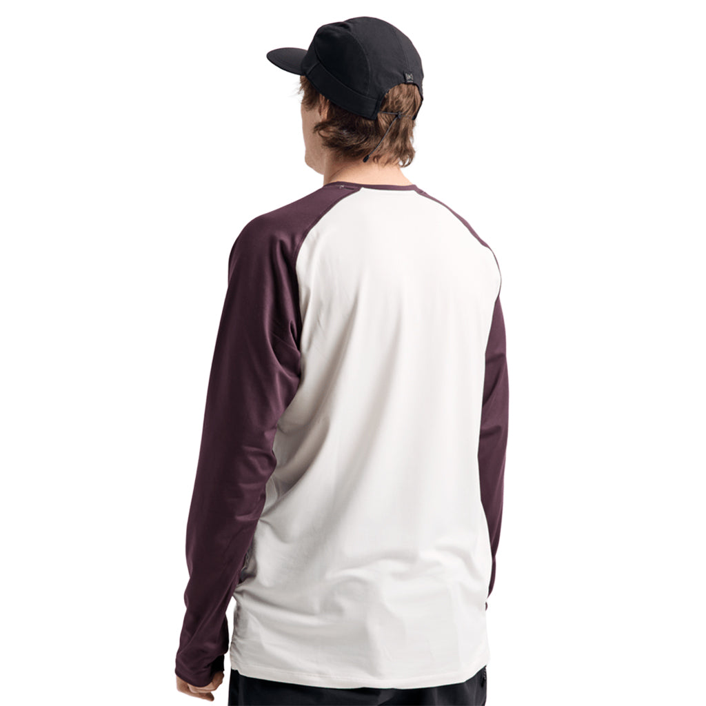 Roadie Base Layer Tech T-Shirt - Stout White/Bear Hug Brown