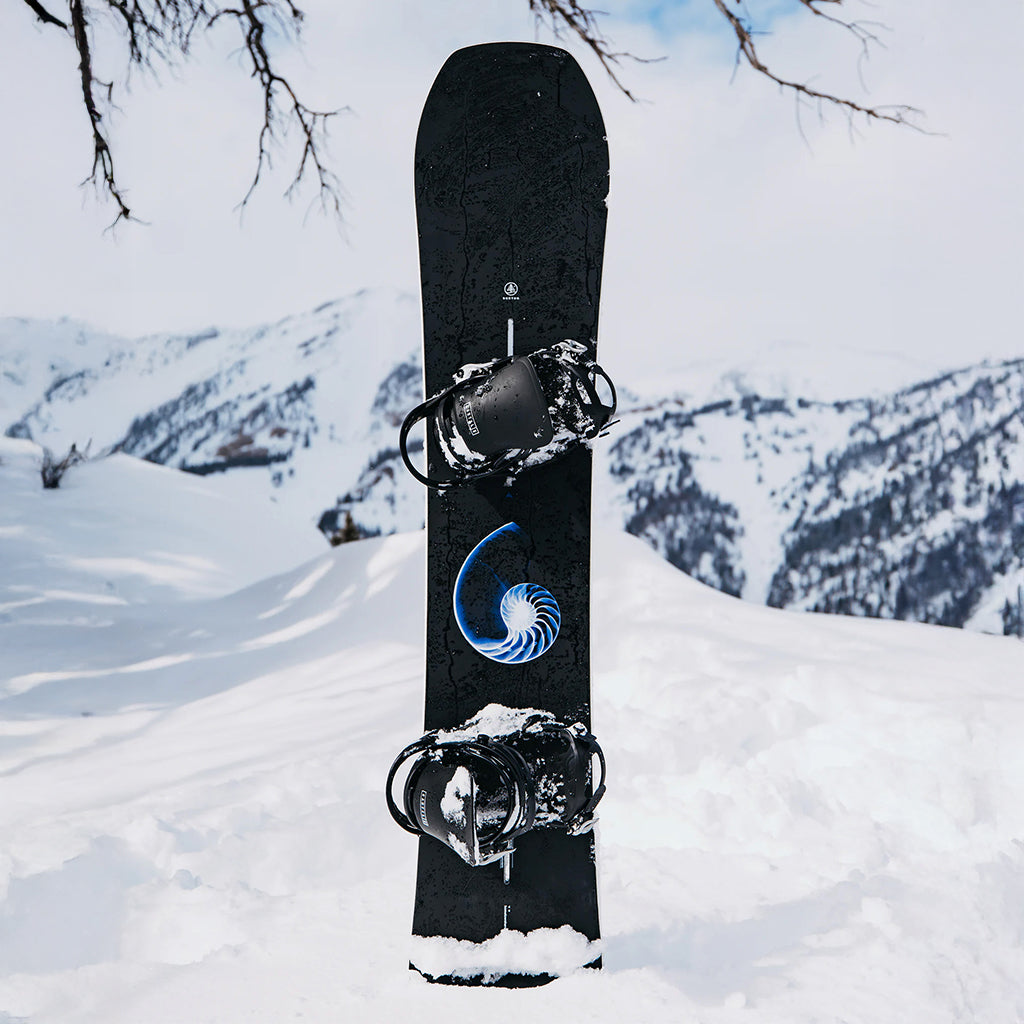 Family Tree Hometown Hero Snowboard - X-Ray