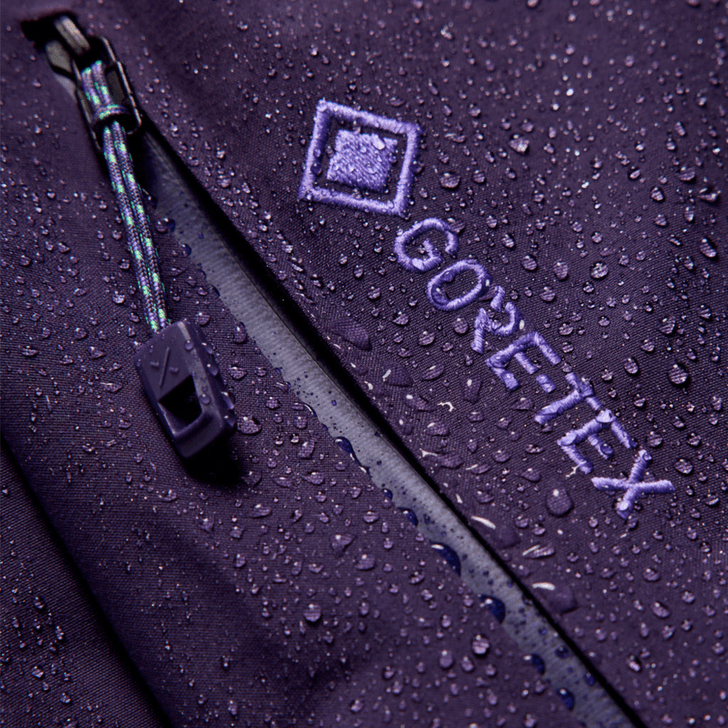 Wms [ak] Swash Synthetic Insulated GORE-TEX 2L Jacket - Nightshade Purple