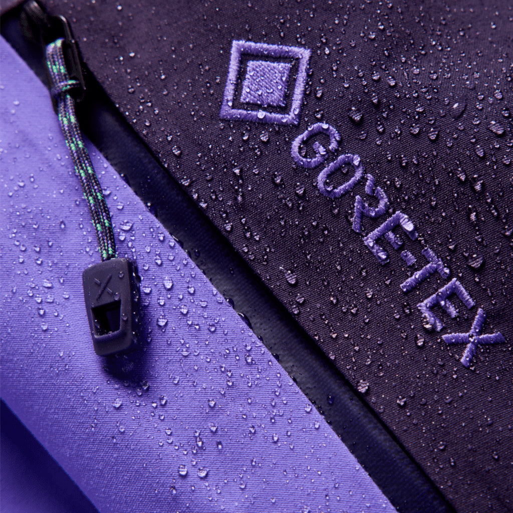 Wms [ak] Cyclic GORE-TEX 2L Jacket - Nightshade Purple/Purple Voltage