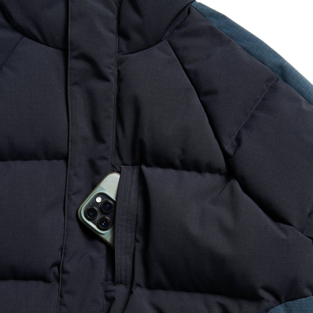 AG Toughy Puffy Down Jacket - True Black