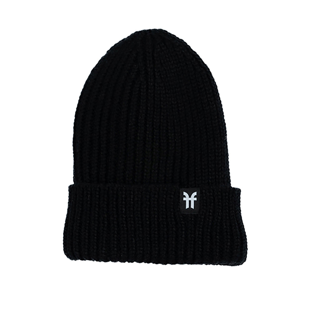 CLASSIC TALL BEANIE